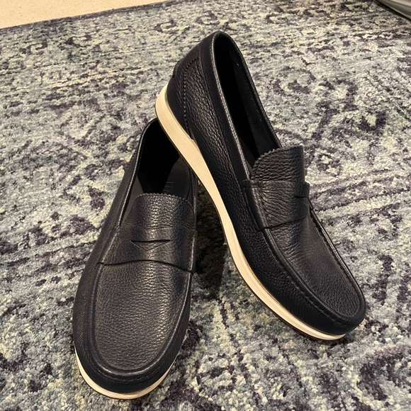 Salvatore Ferragamo Men’s Navy Blue Calfskin Loafers